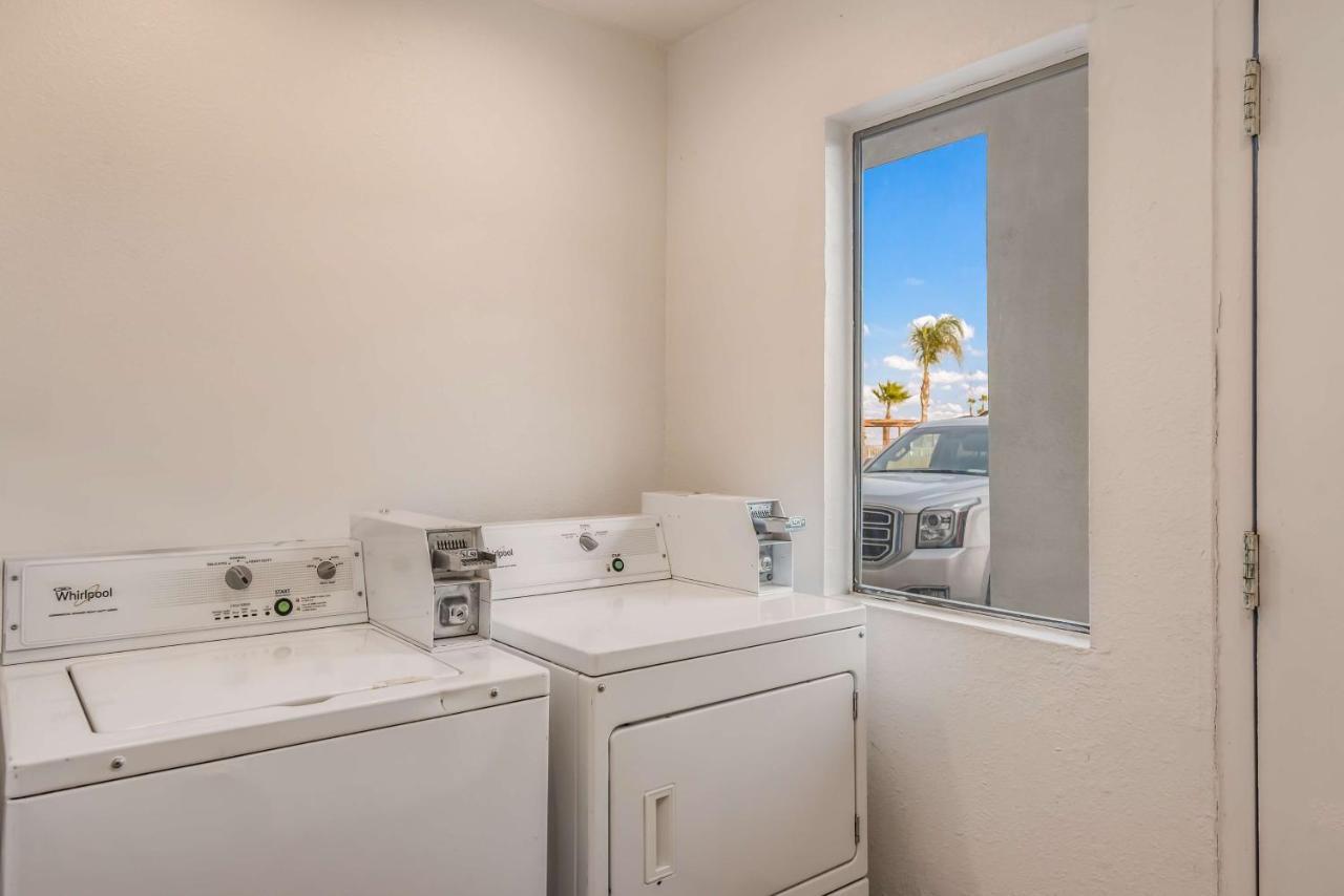 Motel 6-Westley, Ca Екстер'єр фото