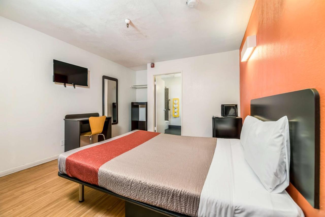Motel 6-Westley, Ca Екстер'єр фото